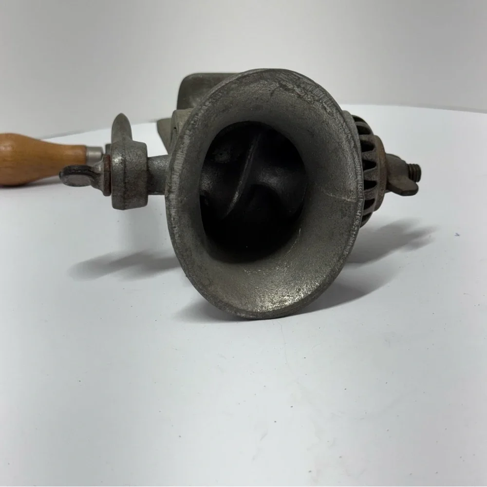 Universal Vintage Metal Grinder with Wooden Handle. Free Shipping!